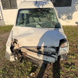 Piezas de ford transit connect/Parts of ford transit connect