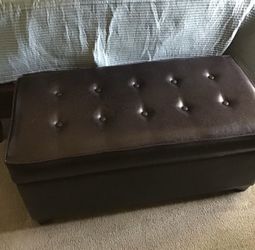 hinged storage bench