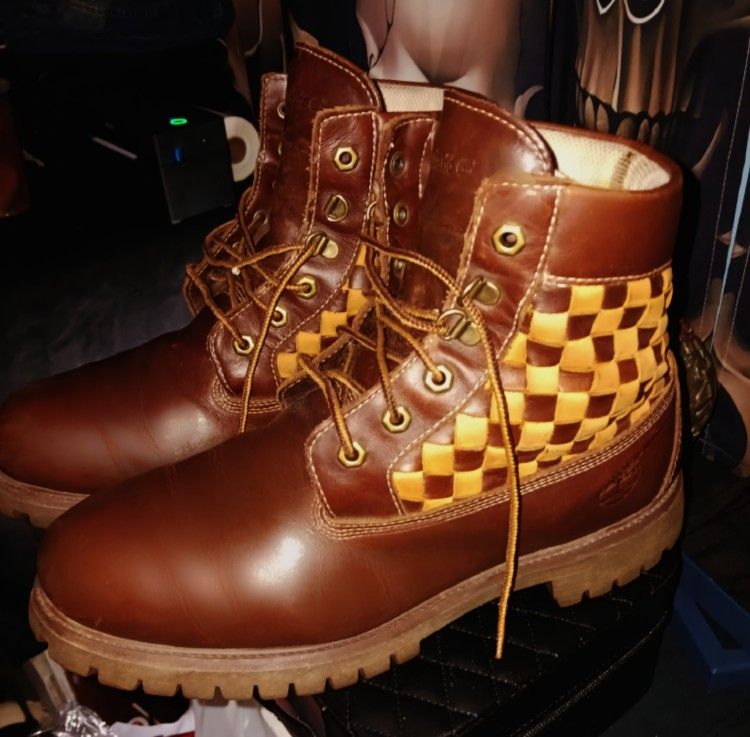 Mens TIMBERLAND Boots LIMITED EDITION SIZE 11.5