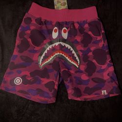 A Bathing Ape BAPE Purple Camo Shark Shorts WGM Hype Sweat Shorts - Size Large