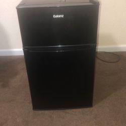 Barley Used Mini Refigerator