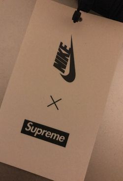 Supreme X Nike collab Hat Thumbnail