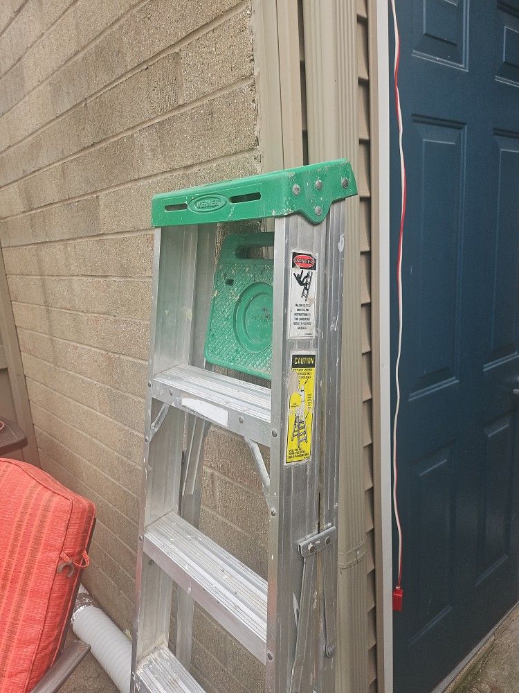 5 Ft Webber Aluminum Ladder
