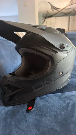 O’Neal 3SRS Motocross Helmet – Size Medium (M)