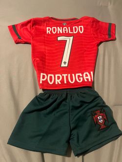 Cristiano Ronaldo set.    Size 3