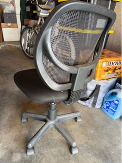 Desk chair