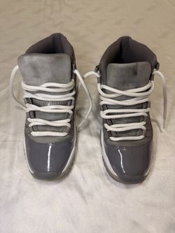 Air Jordan 11 retro GS  Cool Grey High-Top Sneakers