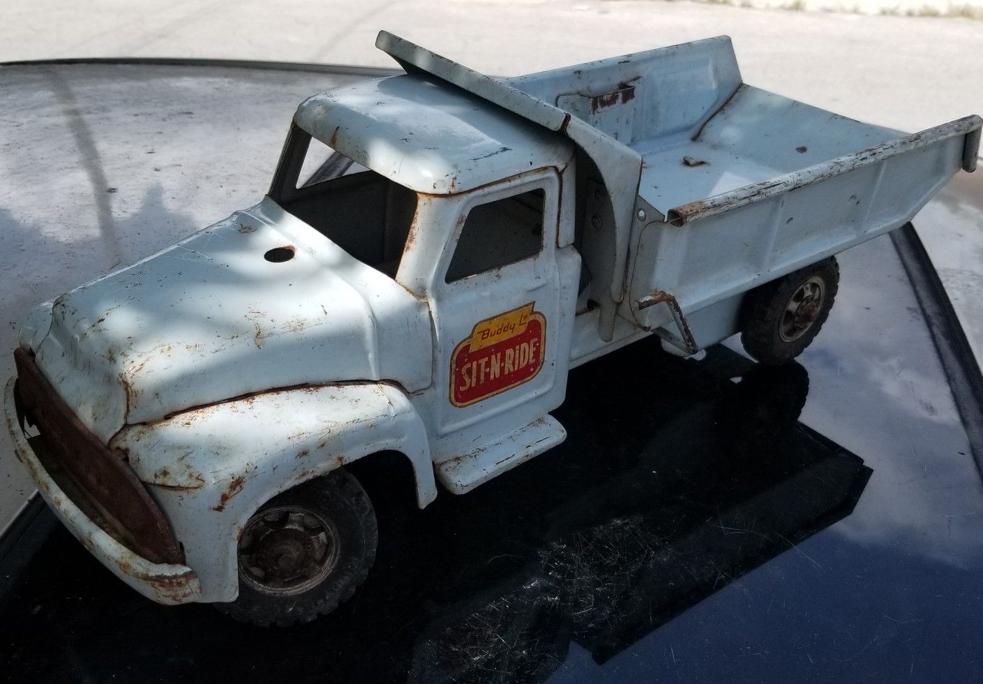 Giant Buddy L Sit-N-Ride Steel Toy Truck