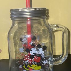 Disney Mickey Mouse & Minnie Mouse Glass Tumbler Mason Jar Lid & Straw 21 oz