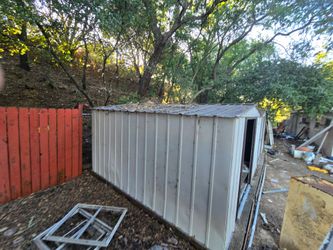 METAL SHEDS 10X10