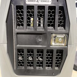 Gunner Dog Crate 