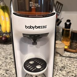 Baby Brezza Formula pro 