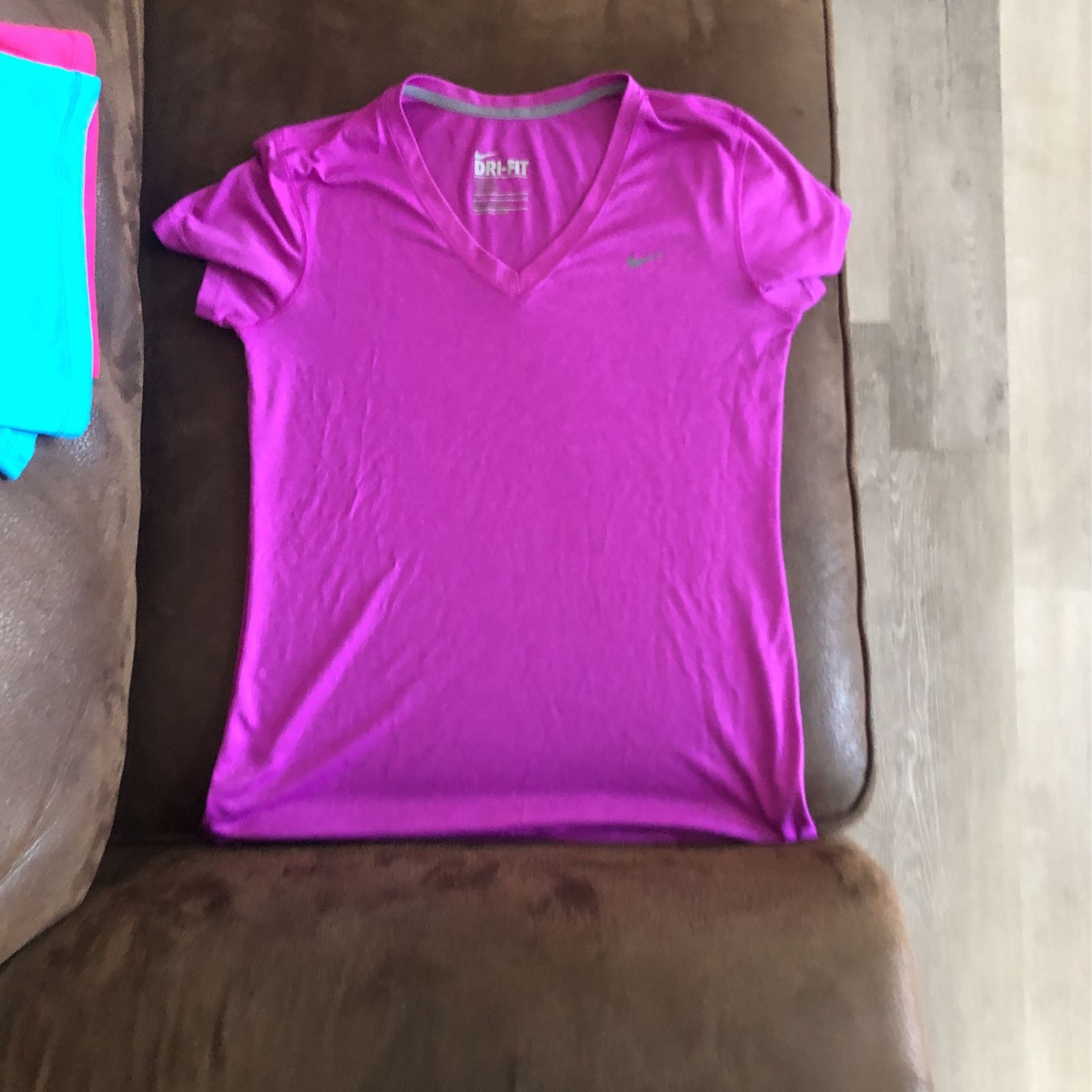 Nike Women’s Purple Shirt