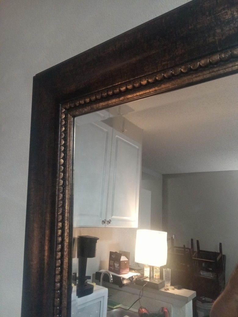 Very Nice Wall Mount Mirrior