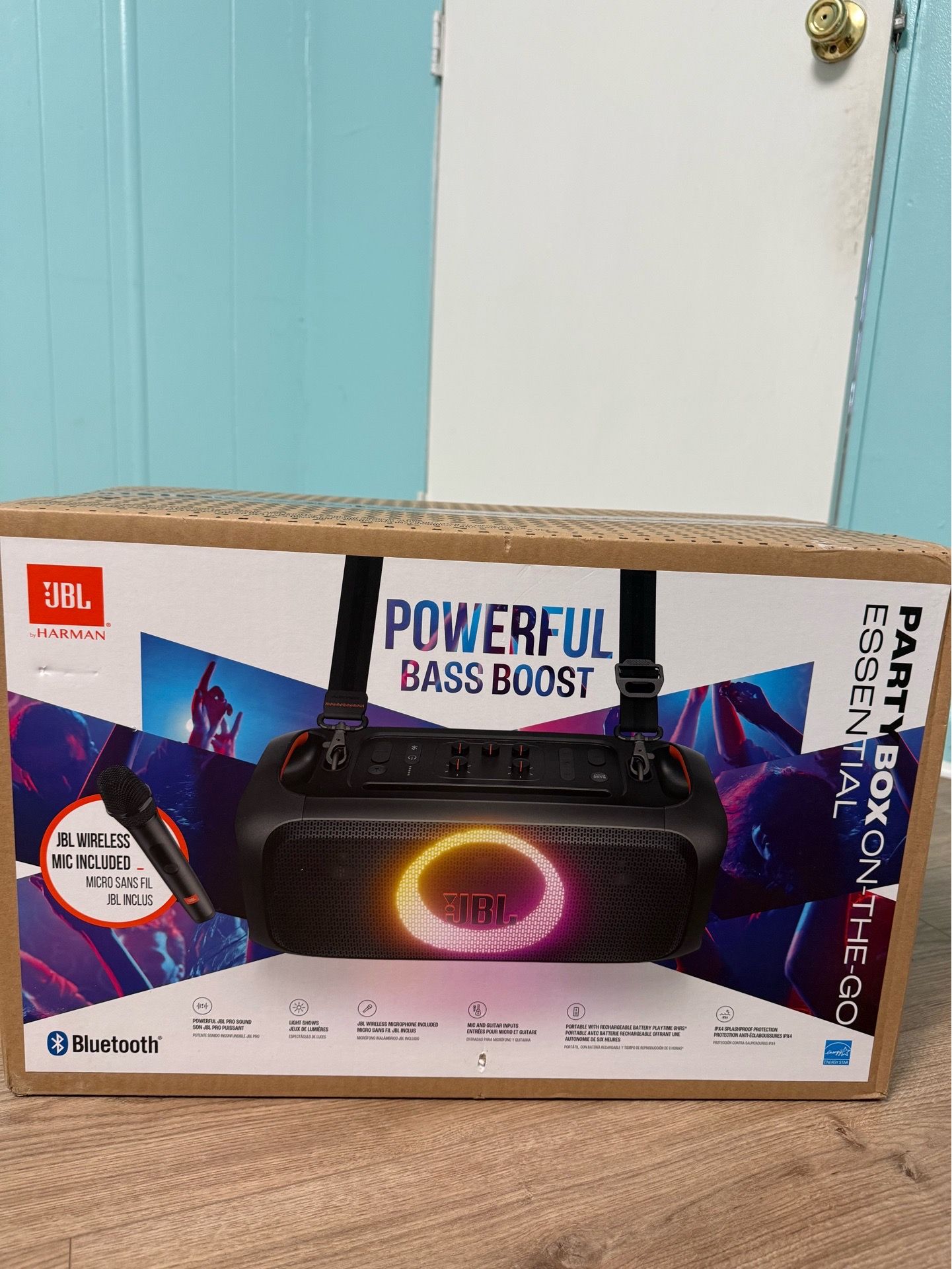 NEW JBL Party Box On-the-go Essential Speaker + Microphone