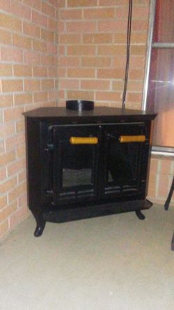 Cast iron stove