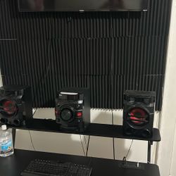 LG Bluetooth Speaker Set