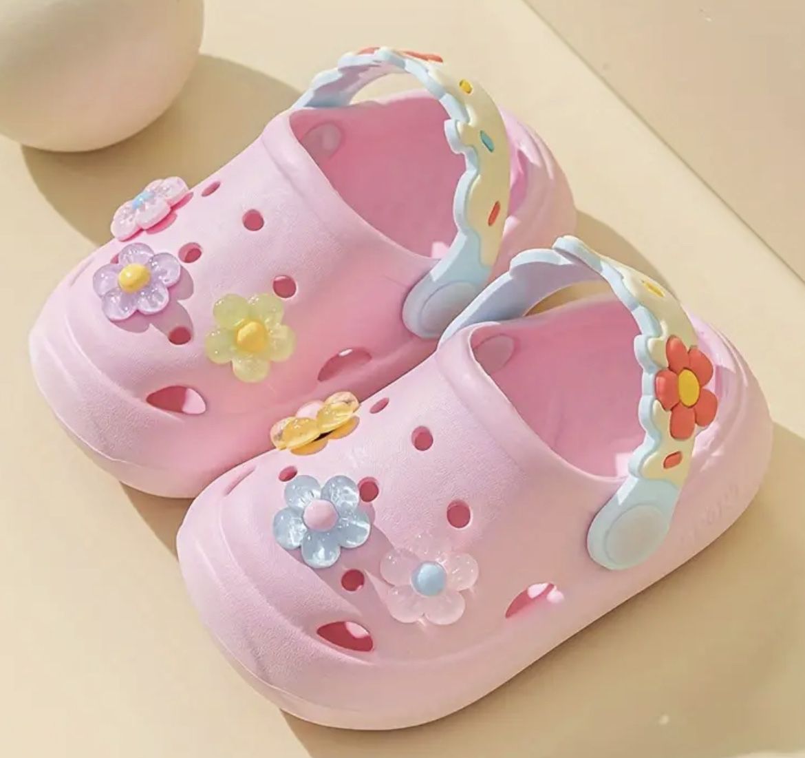 Girls flower clogs water shoes 5c