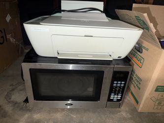 Random cookware/dishware/printer copier