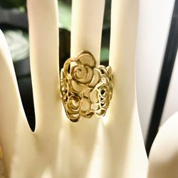 Gold Unique Ring
