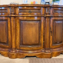 elegant entryway table
