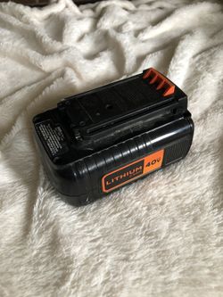 Black and Decker lithium 2.5AH 40v battery