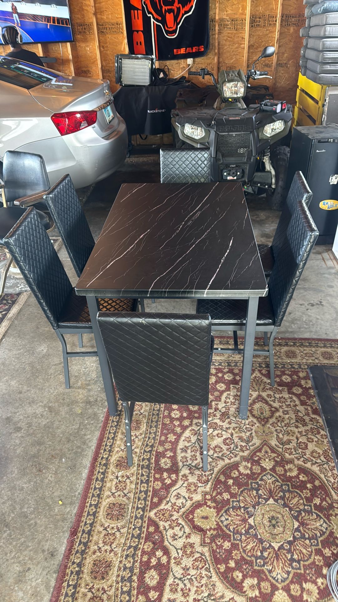 Kitchen Table 