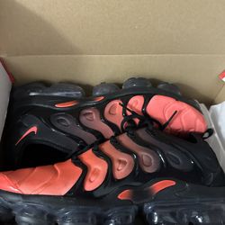 Nike Vapormax size 12