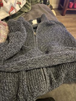 L L Bean Men’s Zip Up Long Sleeve Extra Large Sweater – Blue Gray Navy