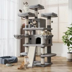 Brand new extra large cat condo tree 68 inches