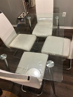 Glass Dinning Table and Chairs