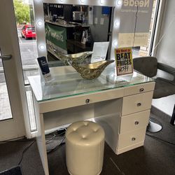 Vanity! Last One! $899’ With Stool! Easy Financing! 🏠💜✅ 