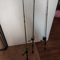 3 Fishing Reels