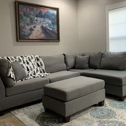 Brand New Gray Fabric Sectional Sofa Couch +Ottoman (New In Box) 