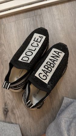 Women’s dolce and gabbana size 37 / size 6