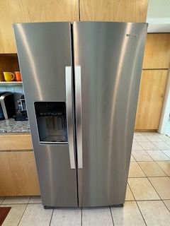Whirlpool Counter-Depth and Fingerprint Resistant Refrigerator