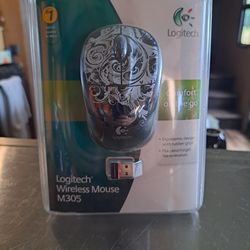 Brands New Sealed Wireless Mouse