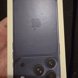 Iphone 17 pro (brand new never opened)