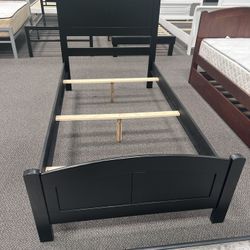 Cama Twin Size Nueva En Caja Incluye Colchones