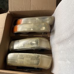 2000 Chevy Silverado/Tahoe Headlights 