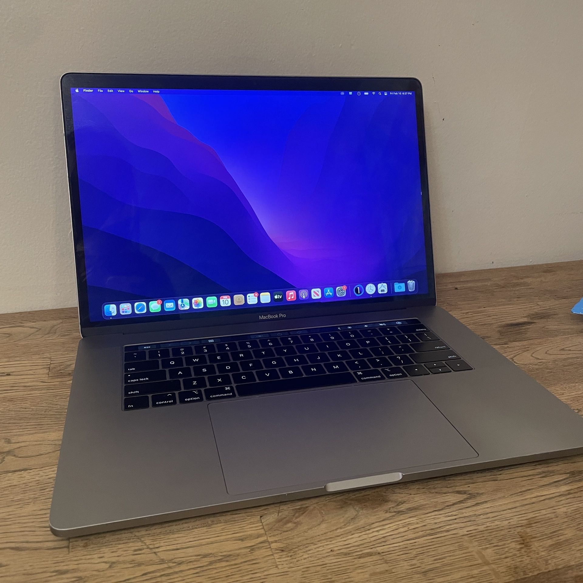 百貨店 MacBook pro 15インチ 2018 大容量SSD1TB billard-akademie