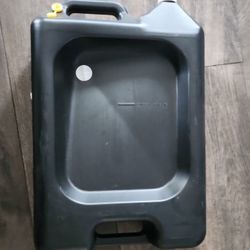 Oil drain Pan.