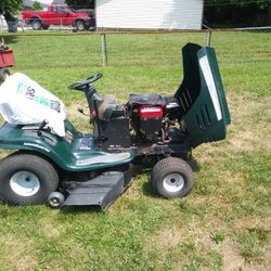 Craftsman 42in. Cut Automatic Briggs 20.5hp 