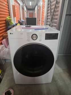 LG 7.4 Cu. Ft. Smart Electric Dryer with Steam (Heavily Discounted!)