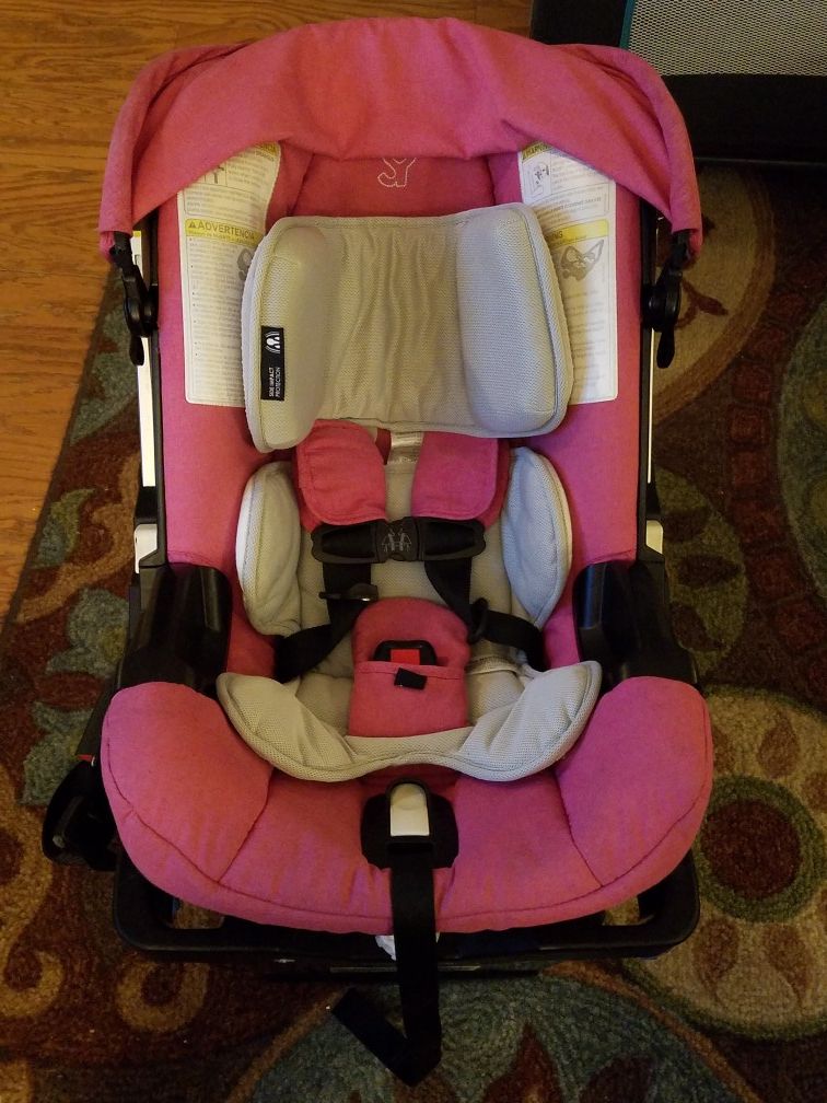 Doona car seat/stroller