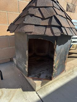 Dog House