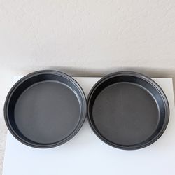 Set of 2 Round Baking Pans