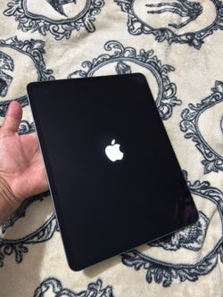 iPad Pro 12.9 inch M1
