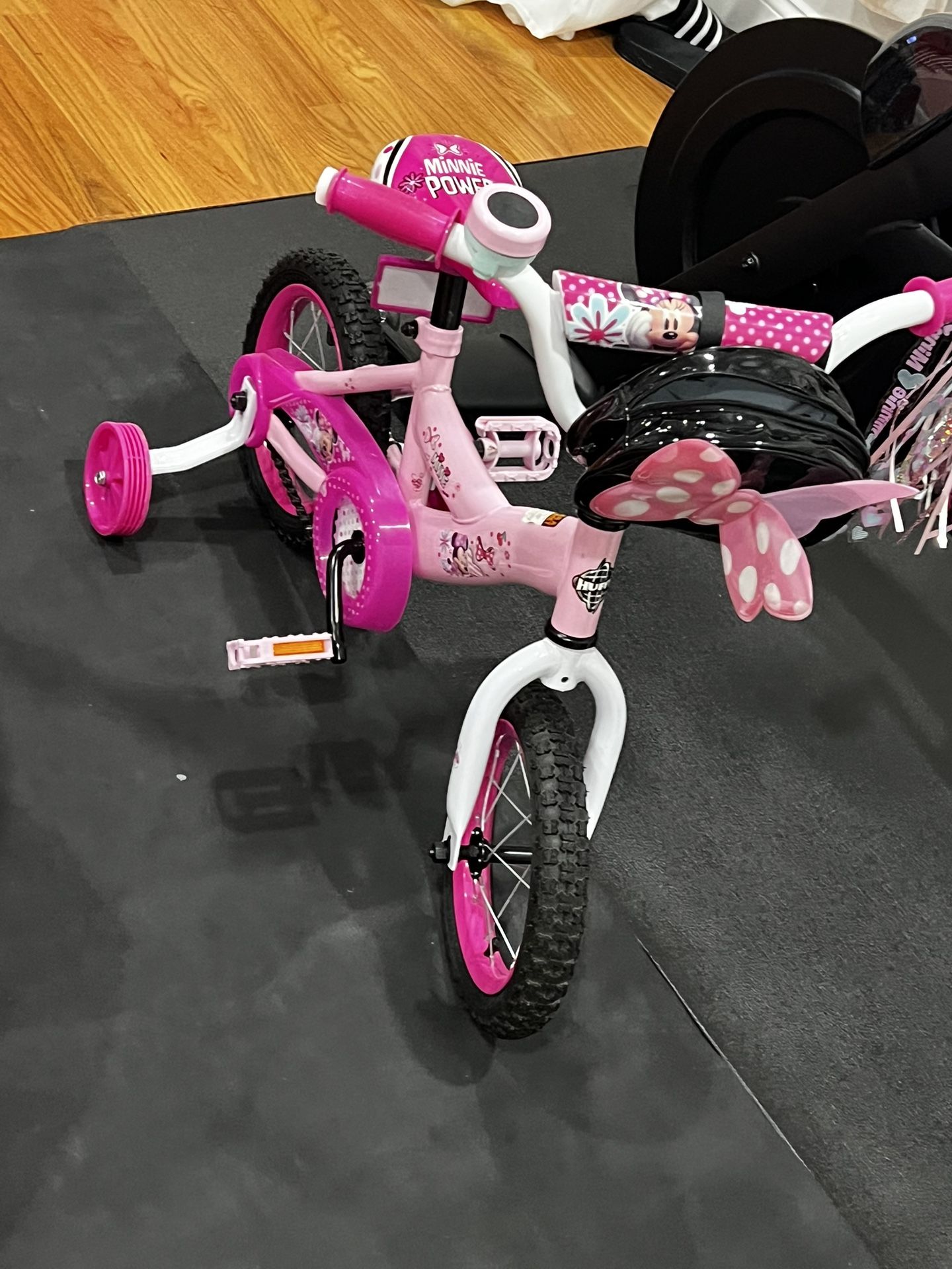 Minnie Mouse bike