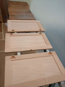 Refinishing In Kichens Cabinets 